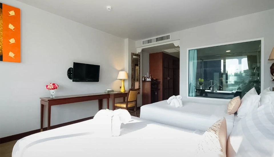 هتل آیارا گرند پاتایا